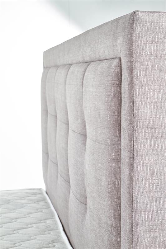 Halmar 200 x 160 cm Pat tapitat cu stofa Evores Beige